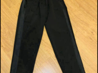 Pantaloni negri xs /штаны