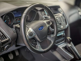 Ford Focus foto 9