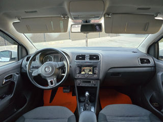 Volkswagen Polo foto 7