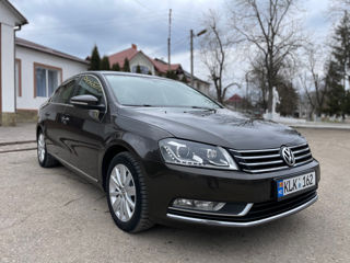 Volkswagen Passat foto 6