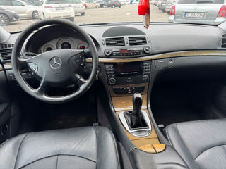 Mercedes E-Class foto 8