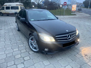 Mercedes C-Class