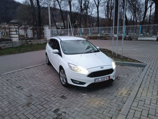 Ford Focus foto 6