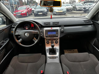 Volkswagen Passat foto 8