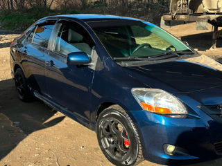 Toyota Yaris foto 4