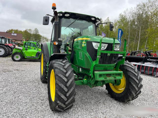 John Deere 6105R