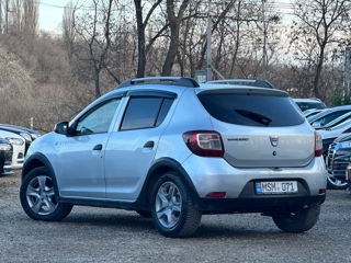 Dacia Sandero foto 3