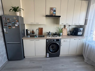 Ap. 1 cam., 35 м², 5/9 et.