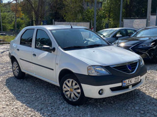 Dacia Logan foto 6