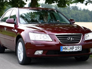 Hyundai Sonata NF Piese foto 1