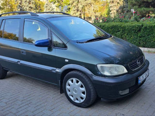 Opel Zafira foto 5