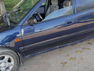 Nissan Primera foto 4