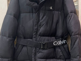 Куртка Calvin Klein.