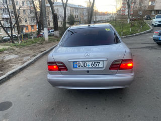 Mercedes E-Class foto 3