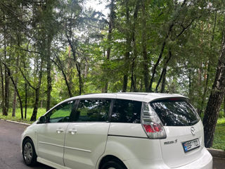 Mazda 5 фото 3