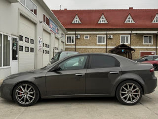 Alfa Romeo 159 foto 2