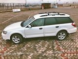 Subaru Outback foto 6