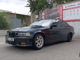 BMW 3 Series foto 6