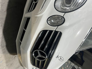 Mercedes E-Class foto 8