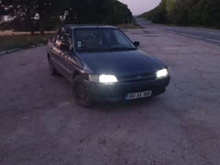 Ford Orion foto 3