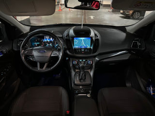 Ford Kuga foto 16