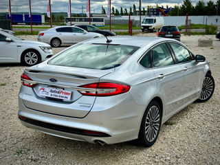 Ford Fusion foto 5