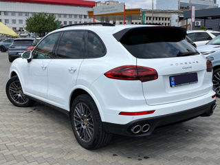 Porsche Cayenne foto 3