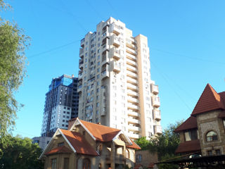 Apartament cu 4 camere, 80 m², Râșcani, Chișinău foto 2