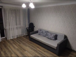 Apartament cu 2 camere, 53 m², Buiucani, Chișinău foto 2