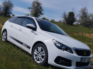 Peugeot 308 foto 2