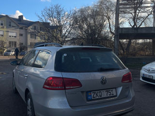 Volkswagen Passat foto 4