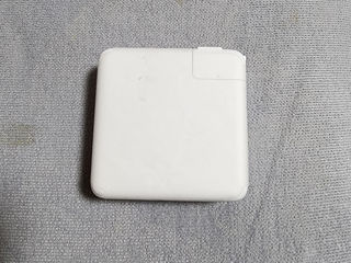 New Apple Macbook charger 96W foto 1