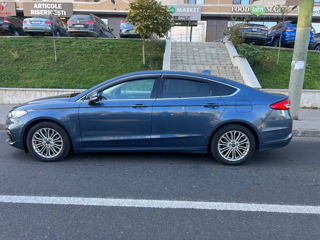 Ford Mondeo foto 8