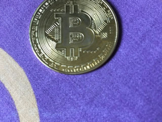 Vind bitcoin fake copia la original foto 4