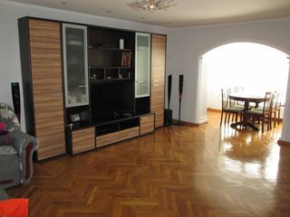 Casa duplex 4 km de Chisinau, Ciocana, Tohatin, euroreparatie, mobila, 10 ari achitare in rate fara% foto 4