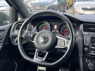 Volkswagen Golf foto 8