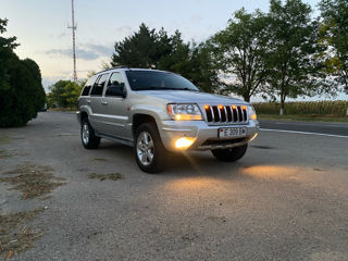 Jeep Grand Cherokee foto 1