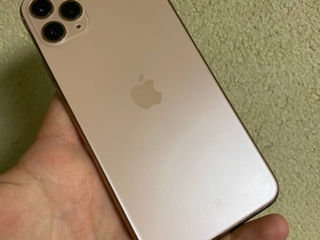 Iphone 11 Pro MAx 256 gb 5700 MDL foto 3