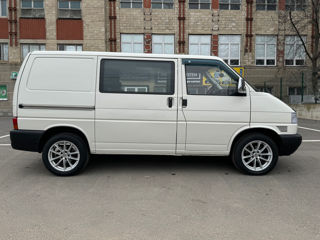 Volkswagen Transporter foto 4