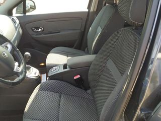 Renault Grand Scenic foto 3