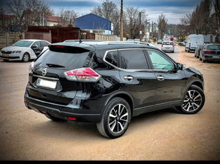 Nissan X-Trail foto 4