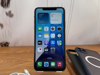 iPhone 11 Pro Max Baterie 100% foto 1