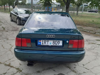 Audi A6 foto 2