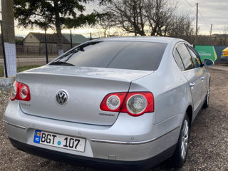 Volkswagen Passat foto 4