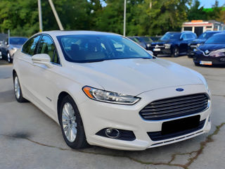 Ford Fusion foto 1