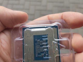 Intel Core i5-12400F / 12600KF 2.5-4.4GHz (6P+0E/12T,18MB, S1700, 10nm) foto 7