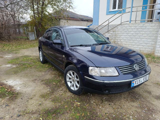 Volkswagen Passat foto 2