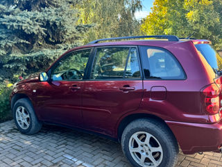 Toyota Rav 4 foto 3