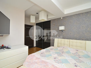 Apartament cu 2 camere, 67 m², Centru, Chișinău foto 4