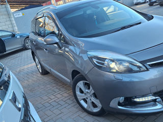 Renault Grand Scenic foto 6